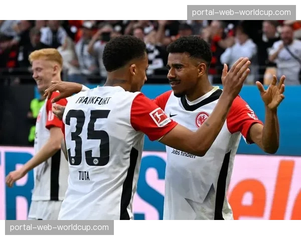 法兰克福迎战RB莱比锡，争冠悬念迎来关键对决